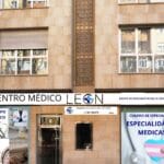Portada y fachada de centro médico león